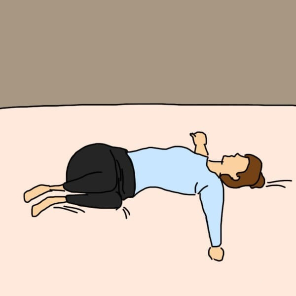 10 dong tac yoga dơn gian nen tap truoc khi di ngu