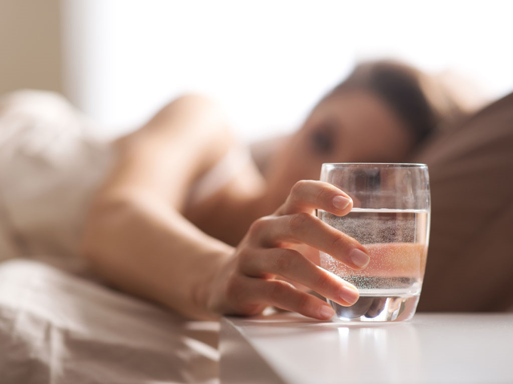 Những sai lầm khi uống nước có thể gây hại sức khỏe