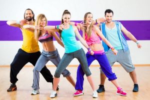 10 LƯU Ý CHO NGƯỜI MỚI BẮT ĐẦU HỌC NHẢY ZUMBA