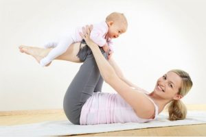 YOGA GIẢM MỠ BỤNG SAU SINH – GIÚP CÁC MẸ LẤY LẠI VÓC DÁNG NHANH CHÓNG