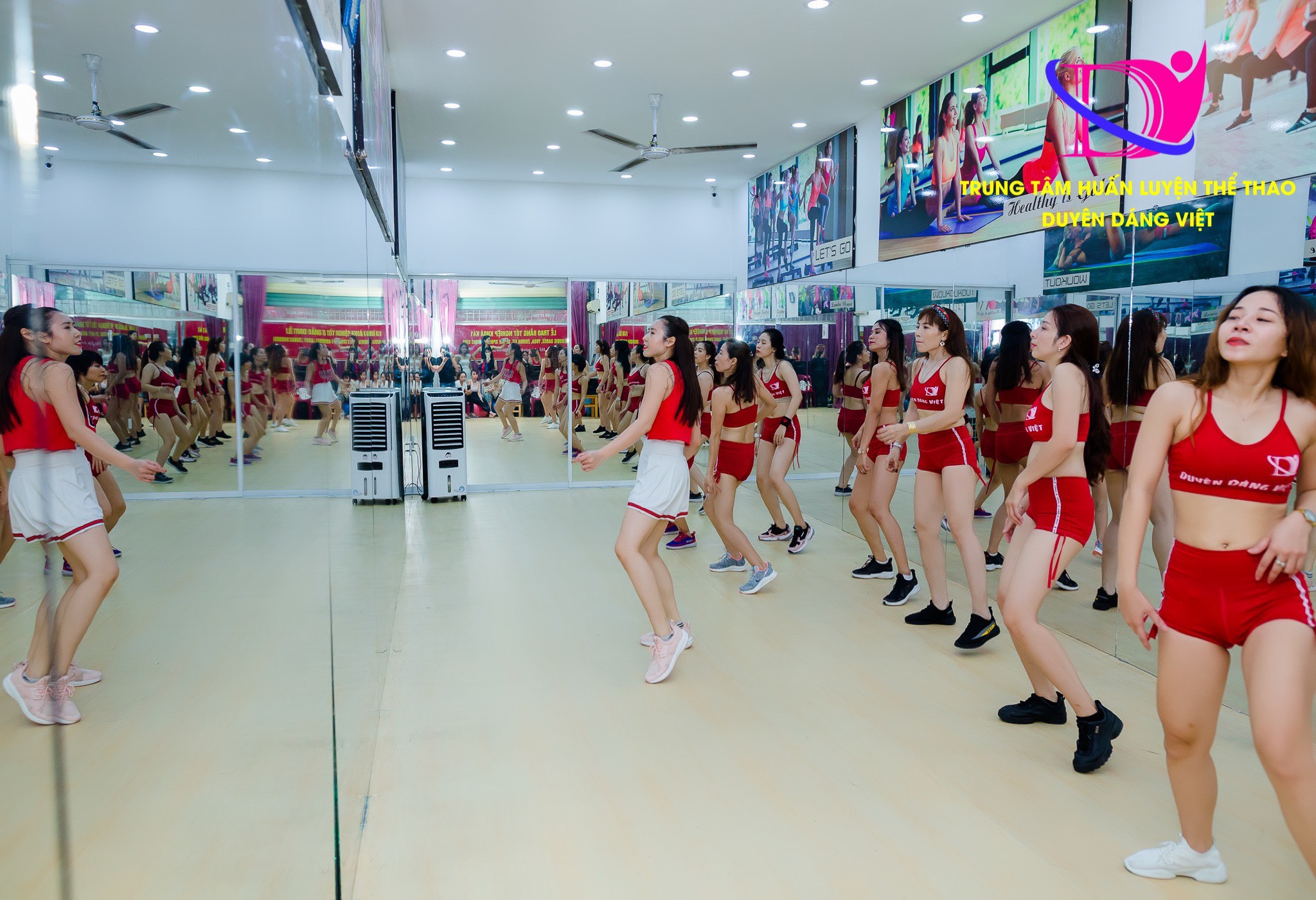 huân luyện viên zumba fitness