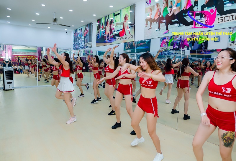 Zumba - Bộ môn được nhiều người theo học